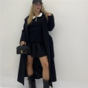 maglia in costina elasticizzata con colletto trick